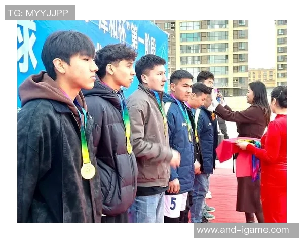 足球文化的多样性与抄袭现象的深度探讨与反思